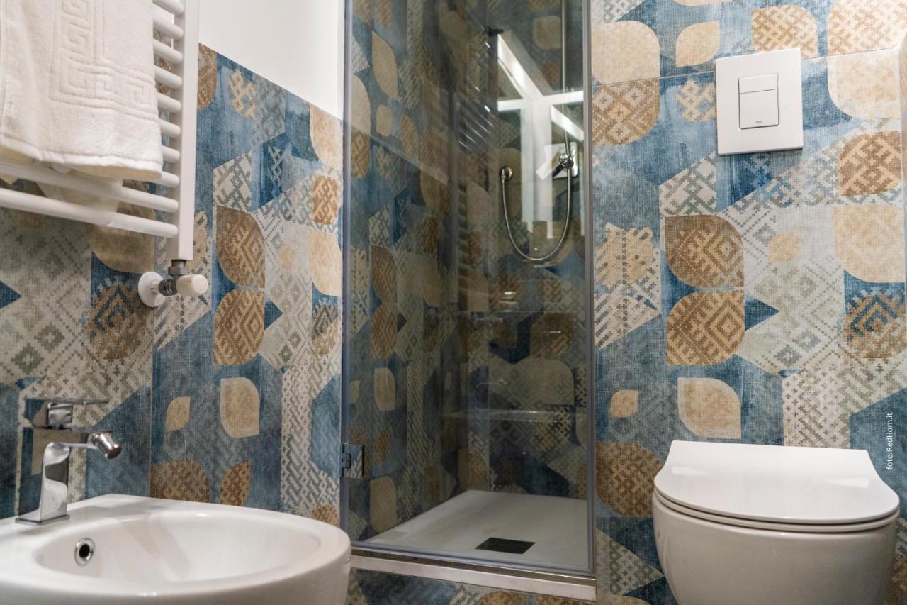Two Rooms Chiaia 37 Neapel Exterior foto